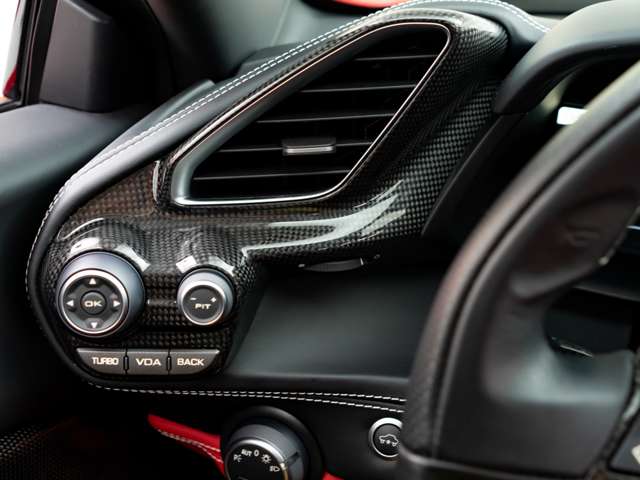 フェラーリ 488GTB F1 DCT | 高級輸入車専門店「Aperta」/アペルタ名古屋